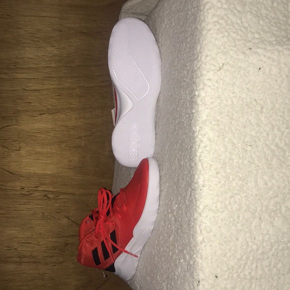 Shoes - Picture 3 of 4